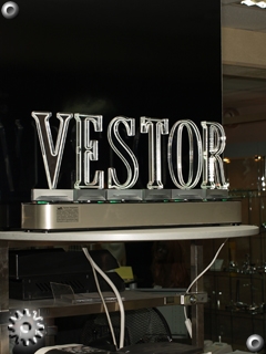 Анимация логотипа Vestor